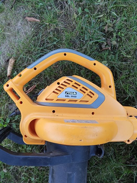 Elektryczna dmuchawa odkurzacz do liści stiga