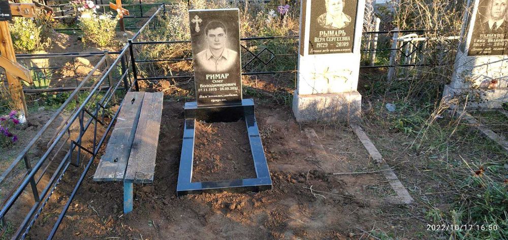 Памятники. Оградки. Гранитные памятники. Все виды работ.