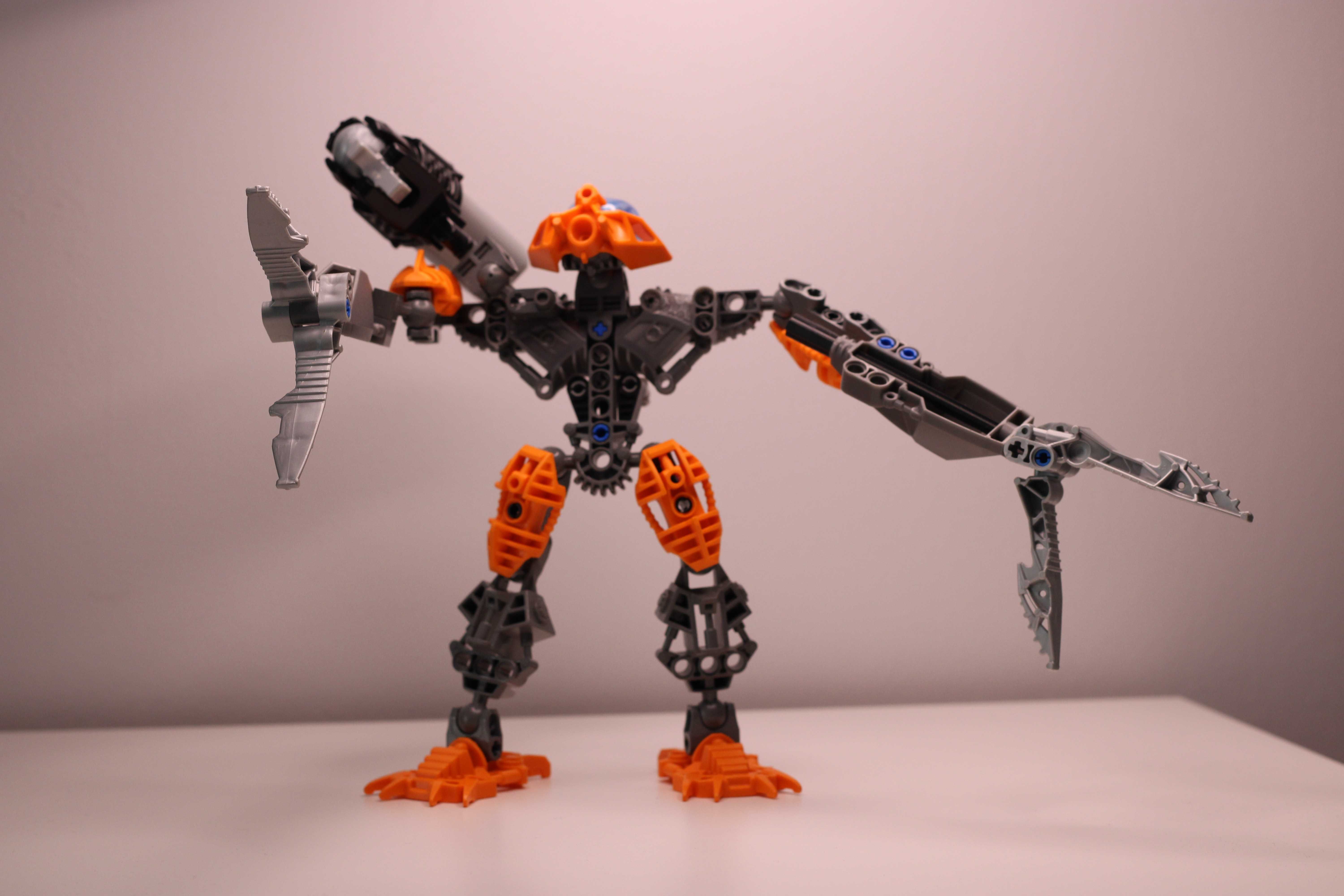Zestaw LEGO® 8687 Bionicle - Toa Pohatu używany