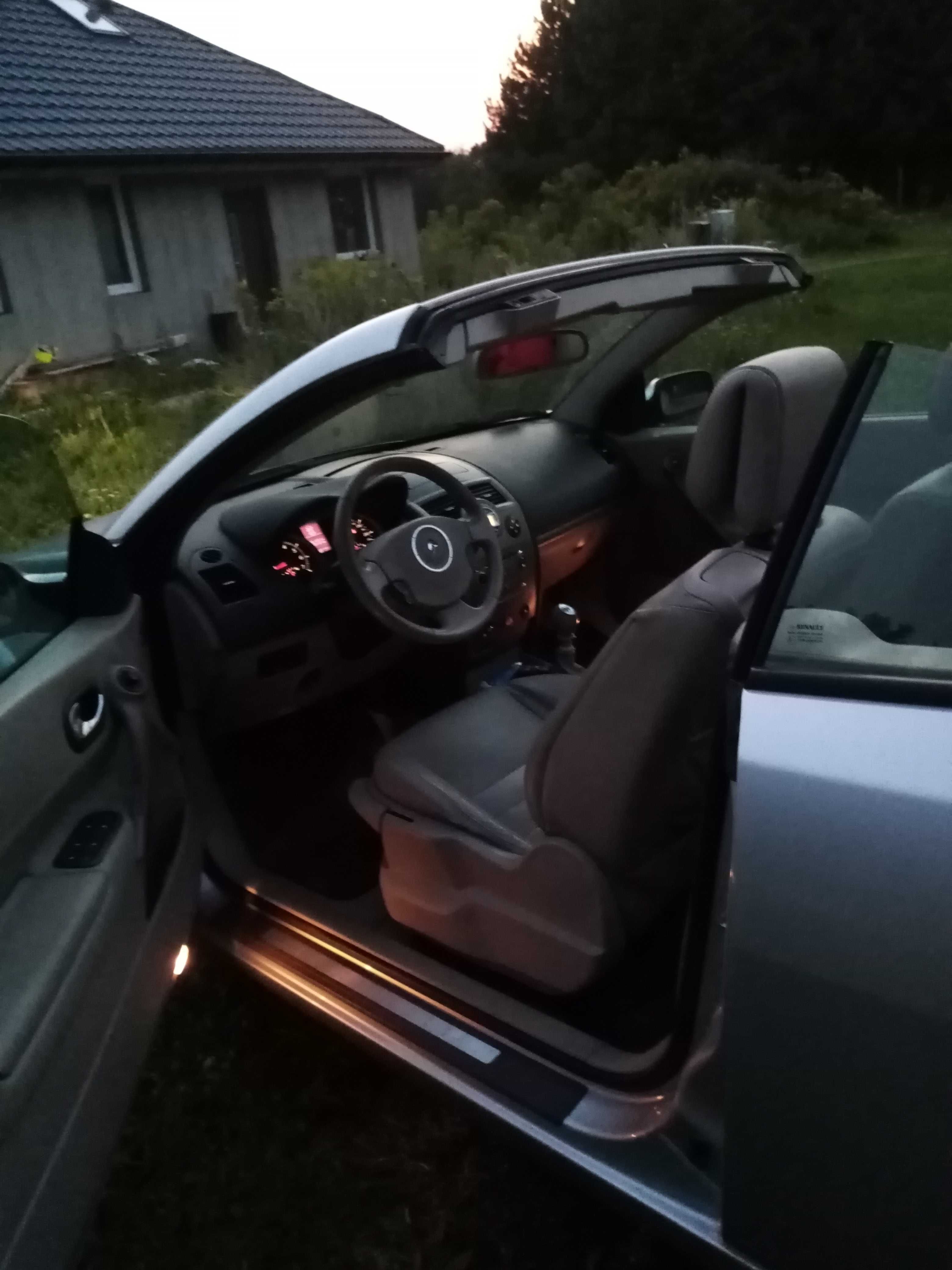 Renault Megane II Kabriolet w bogatej wersji KARMANN