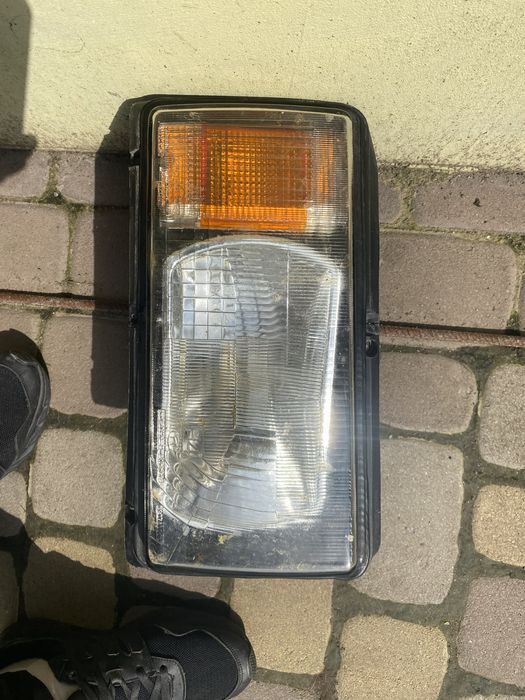 Продам фару оригінал ВАЗ 2107 права.