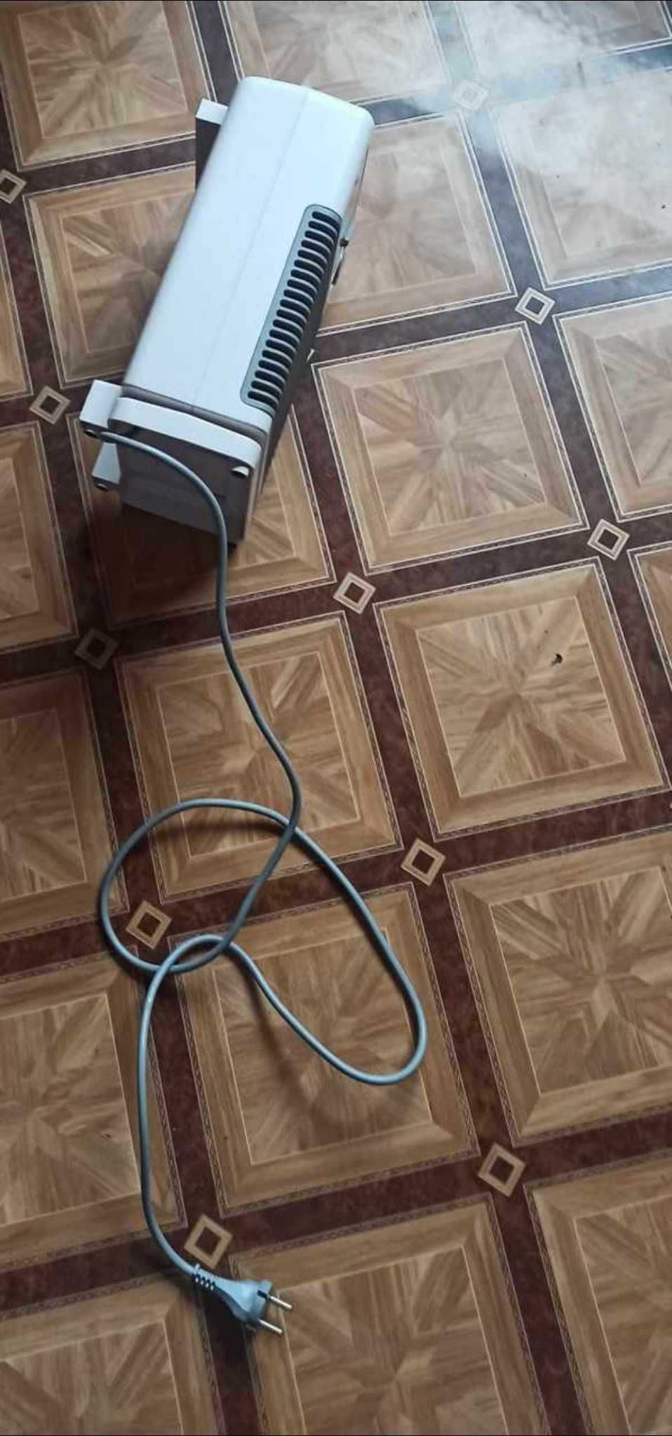 Przenośny grzejnik elektryczny