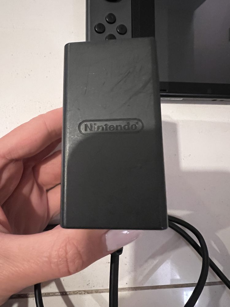 Nintendo Switch pełen komplet i dodatek okazja!!!