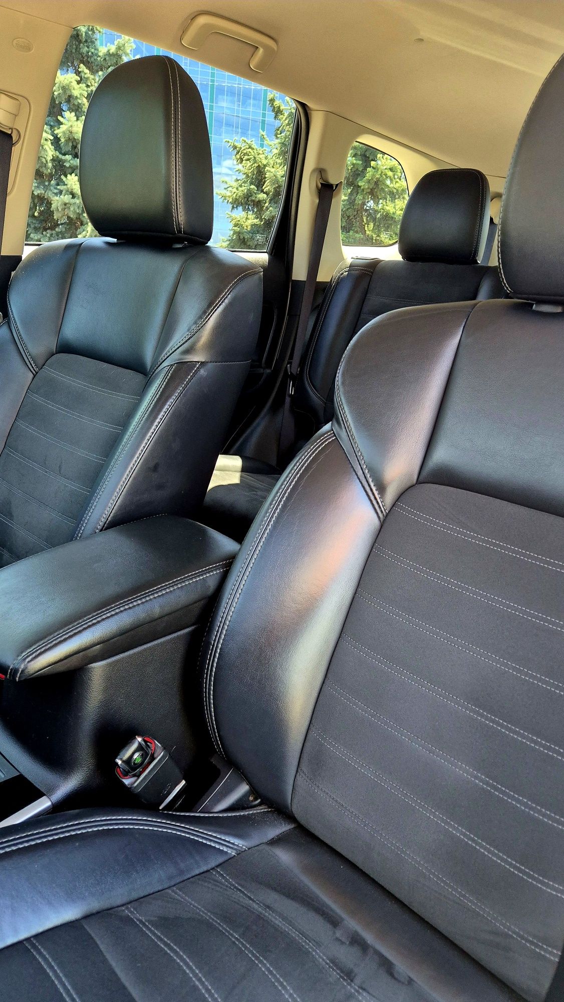 Mitsubishi Qutlander 2019 г. III поколения 2.4 . CVT  17499 $