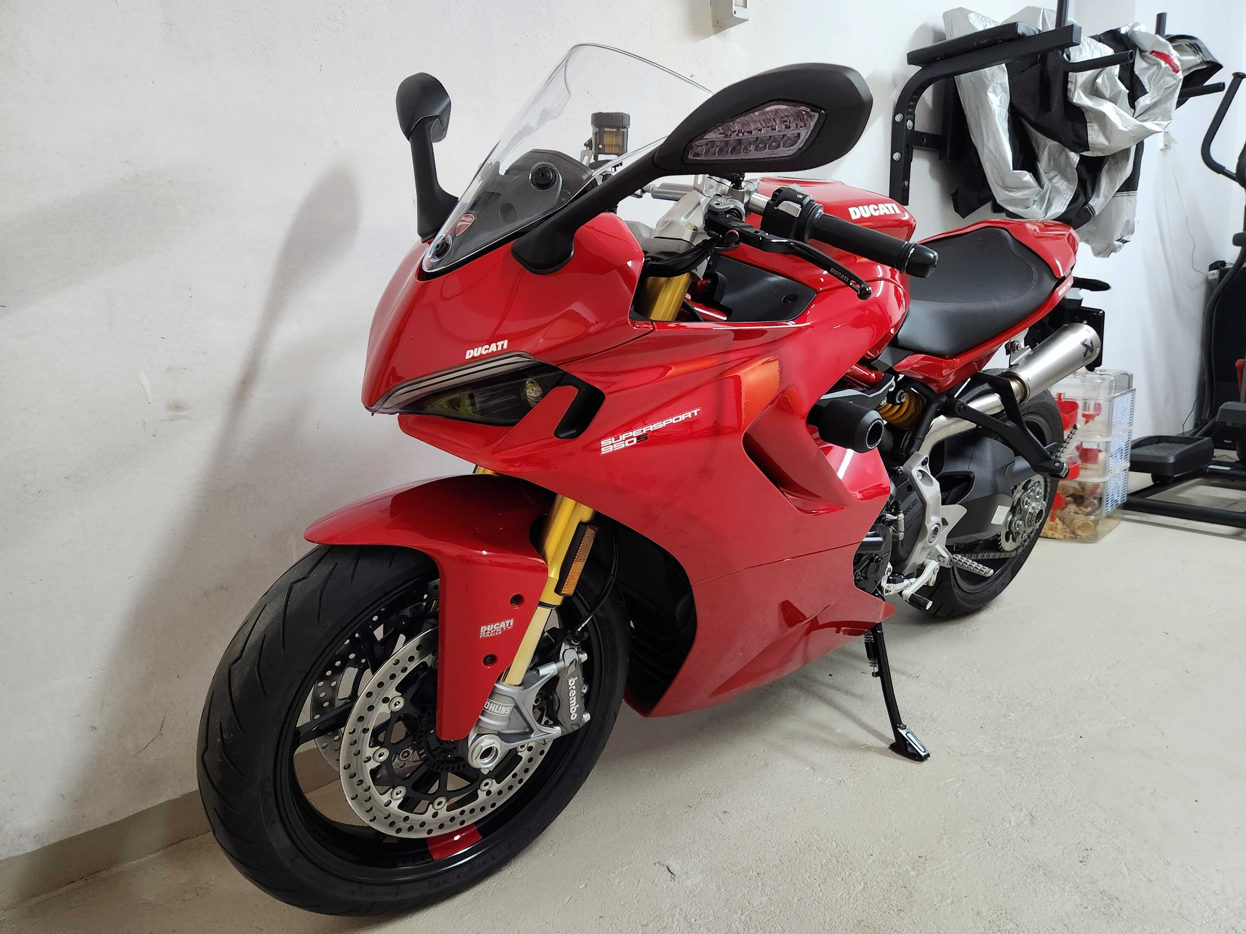 Ducati supersport 2022 faktura vat