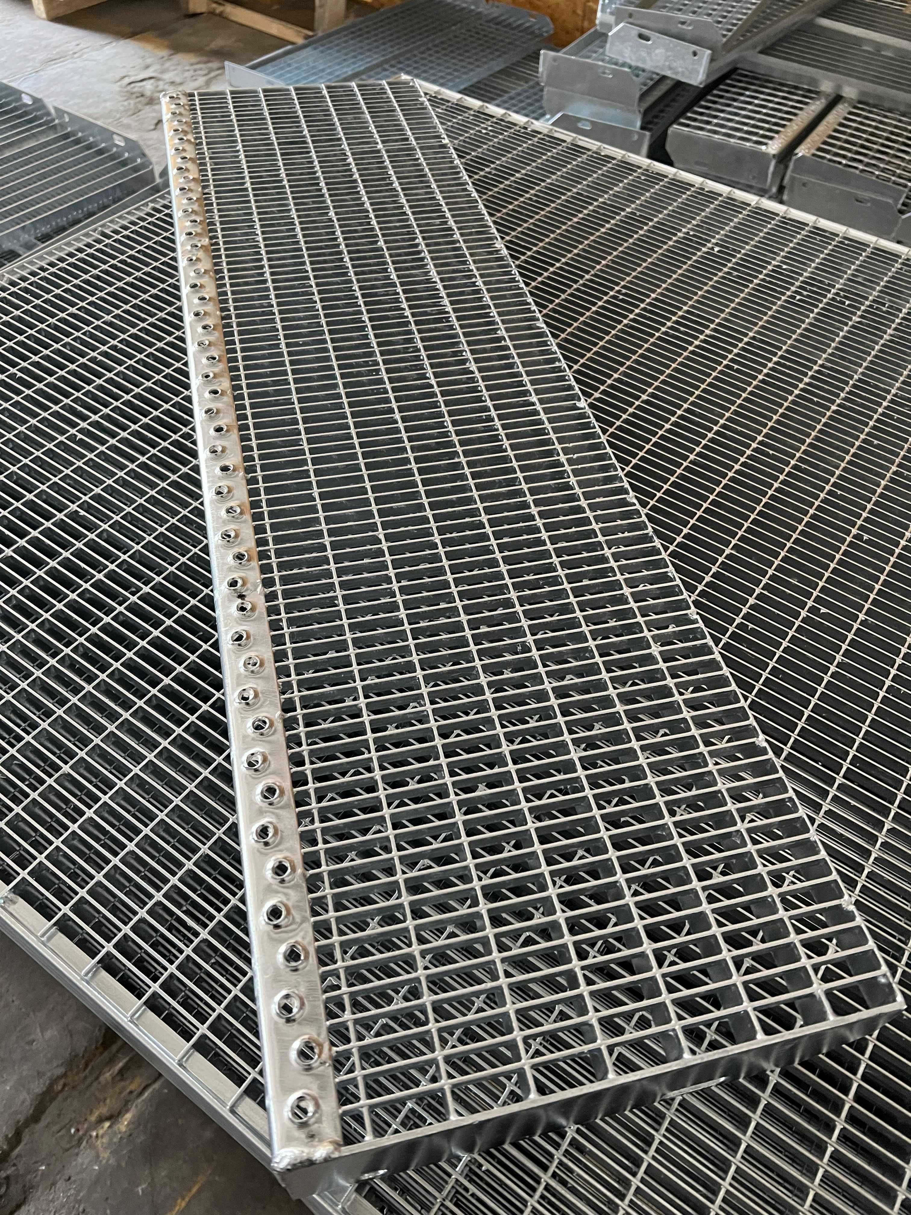 Stopień schodowy pomostowy WEMA schody 1000x240 wszystkie rozmiary