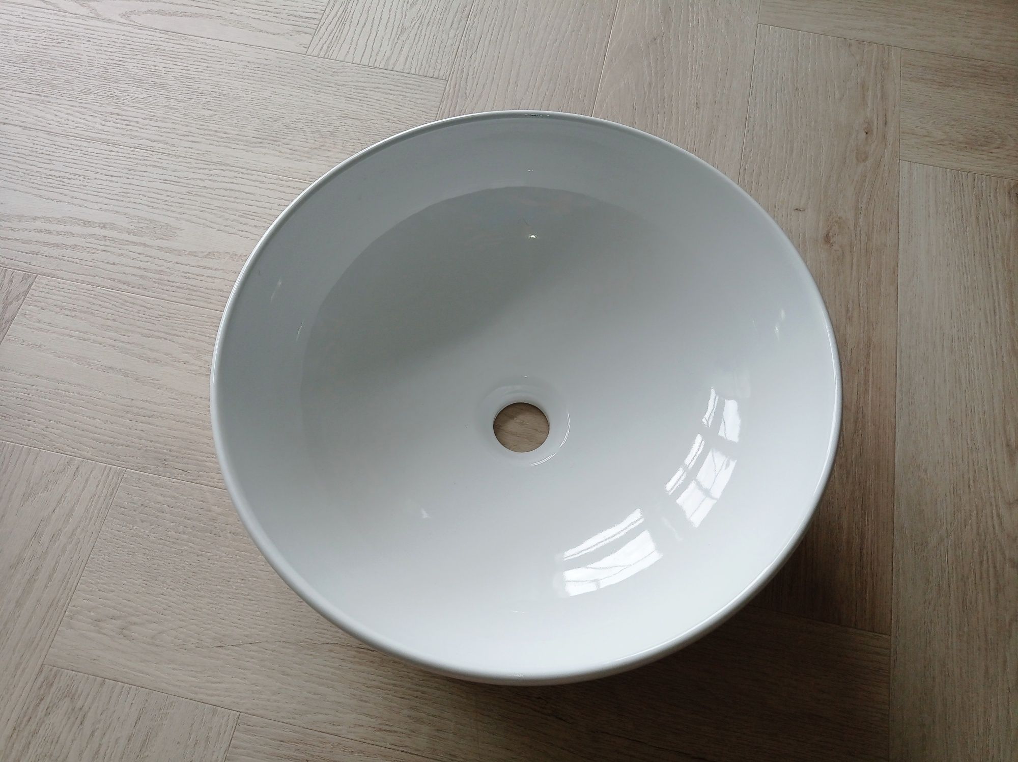 Umywalka ceramiczna nablatowa Moduo okrągła 40 cm