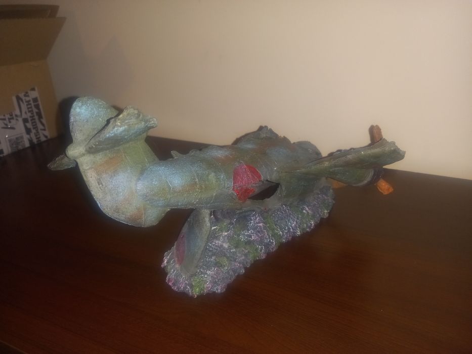 Wrak samolotu do akwarium