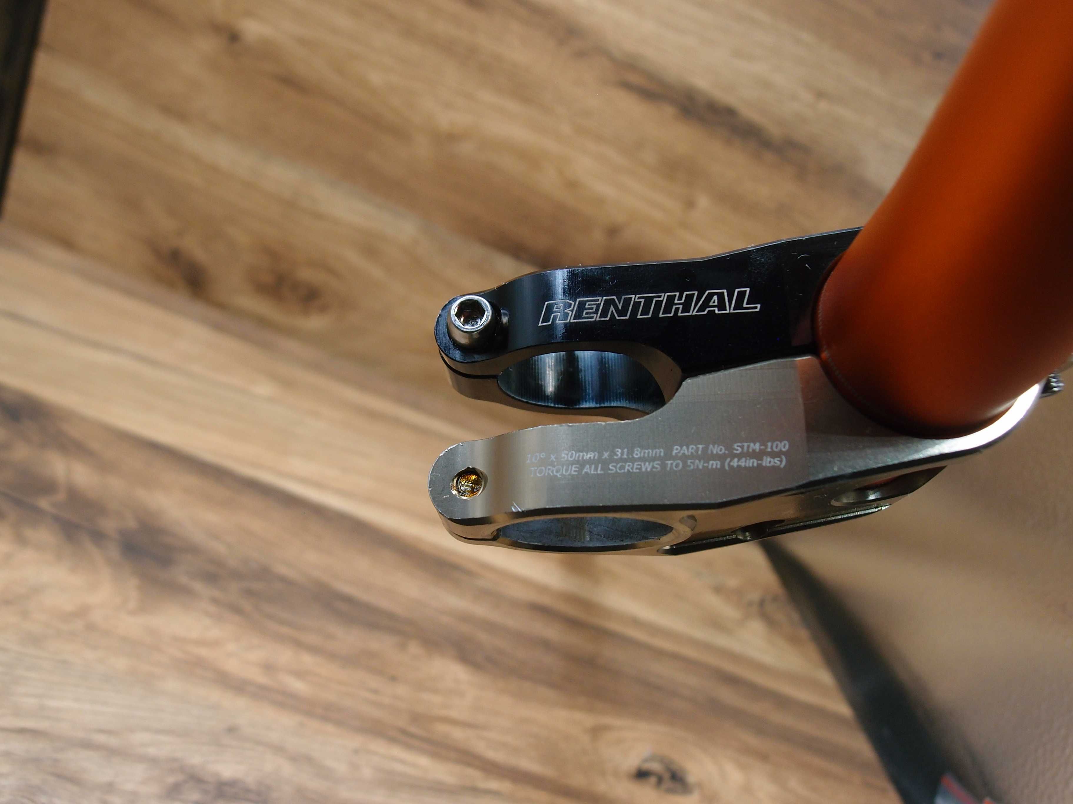 kierownica rowerowa Race Face Turbine + mostek ahead Renthal STM-100