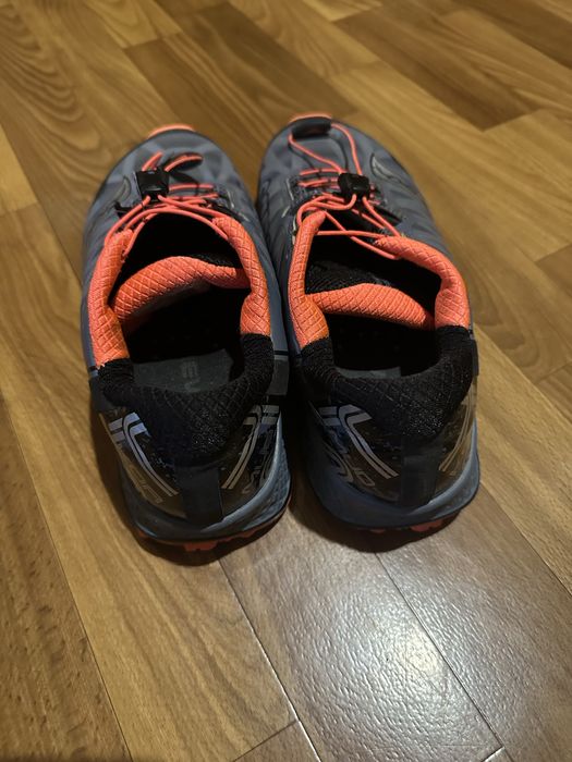 Кроссівки бігові Saucony  Koa ST