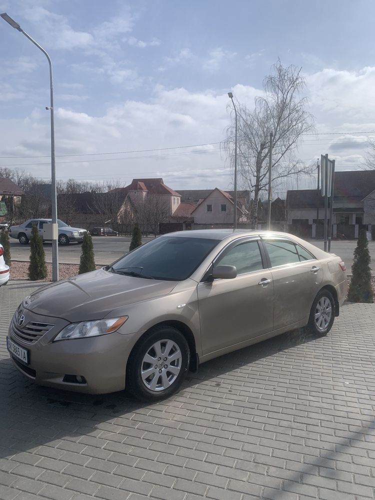 Toyota camry 40 2,4 газ/бензин 2006