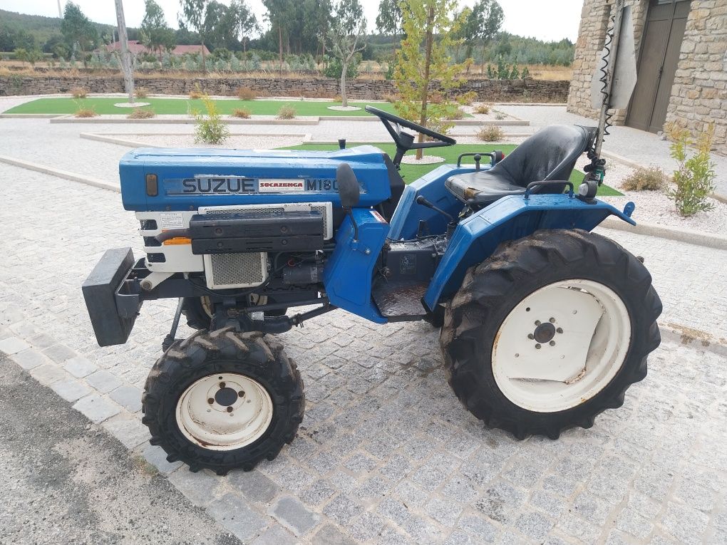 Trator suzue/iseki 4x4 com documentos