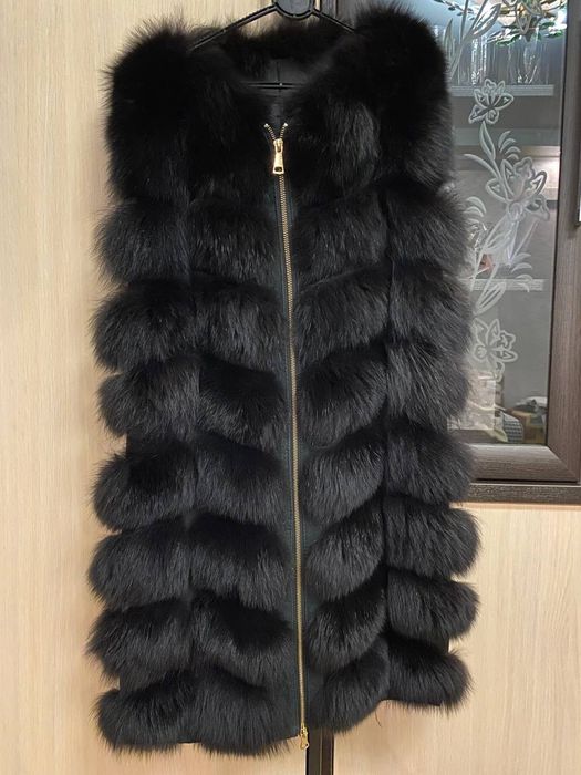 Жилетка  з натурального хутро