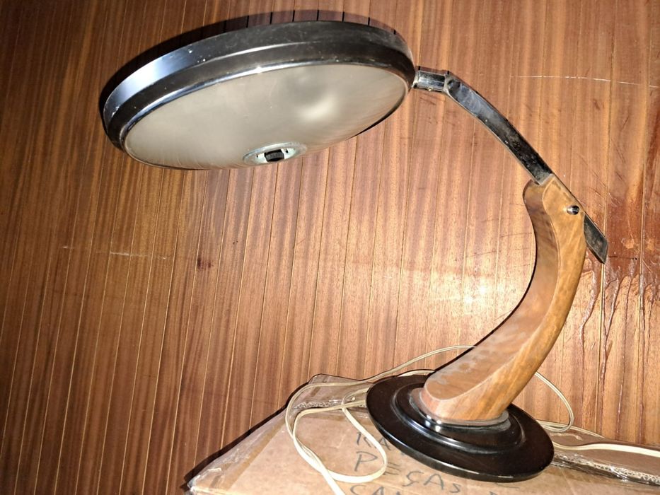 Candeeiro de secretária