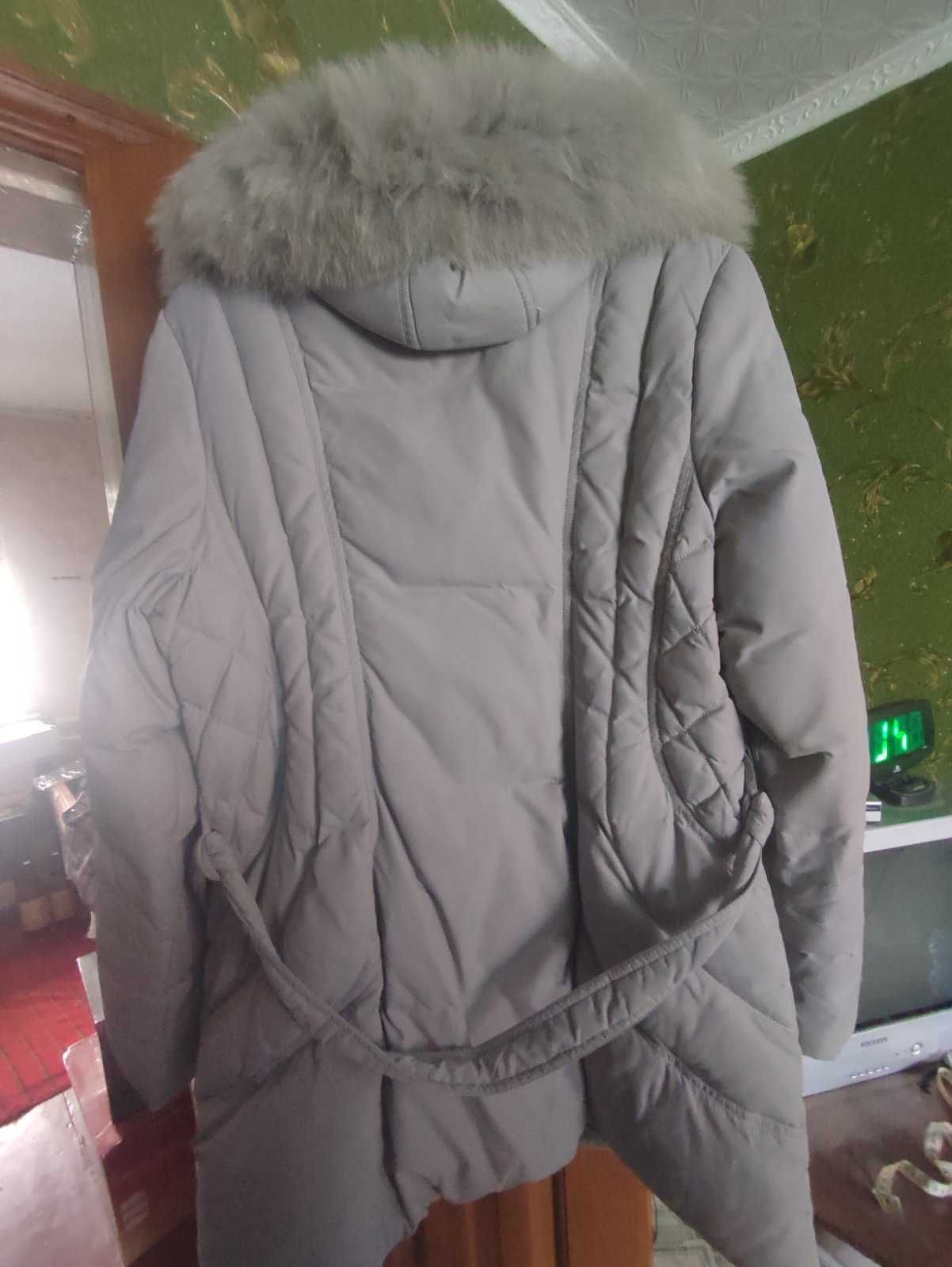 Продам зимнюю куртку