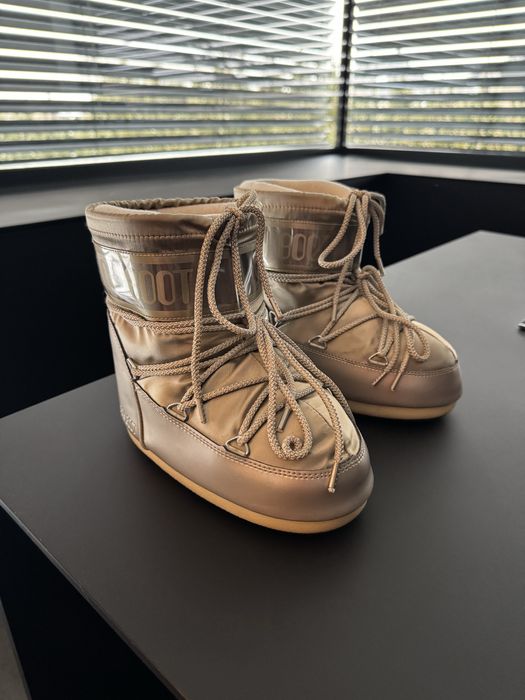 Moon boots rozmiar 33-35 złote gold Icon low glance platinum satin