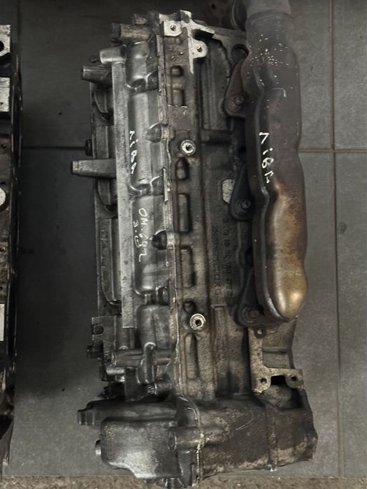 ГБЦ головка блока двигуна Mercedes Sprinter 3.0 CDI OM642 2006-2011p.