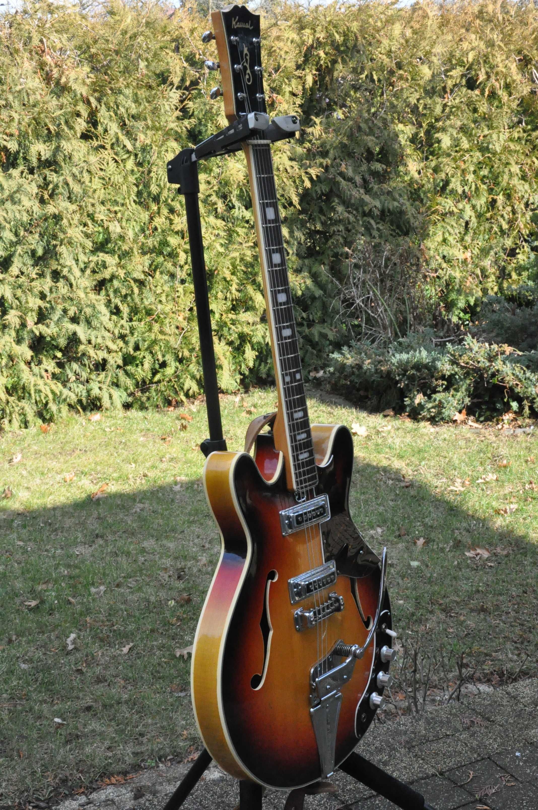 Gitara semi hollow body Kawai.