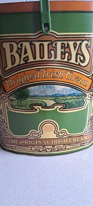 Lata antiga Baileys - muito Rara