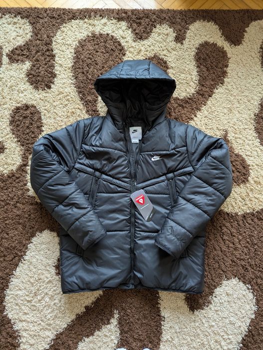Пуховик Nike Windbreaker Storm-Fit (M, L, XL) середня набивка(весна)