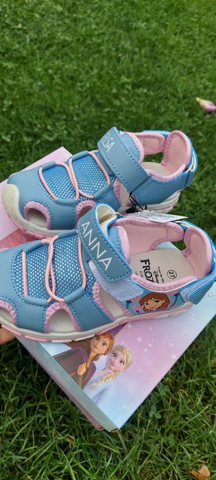 Buty sandały kraina Lodu 37