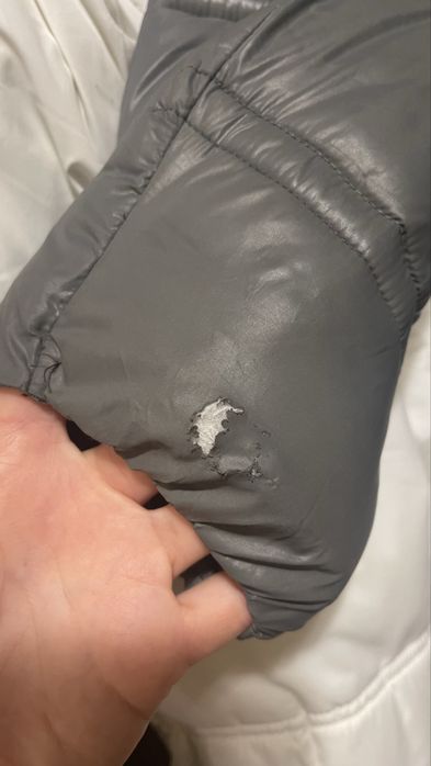 Курточка зимова на хлопчика Benetton