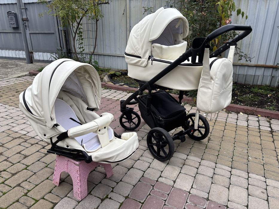 Дитячий візок Baby pram almondo