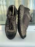 Чорні кросівки skechers