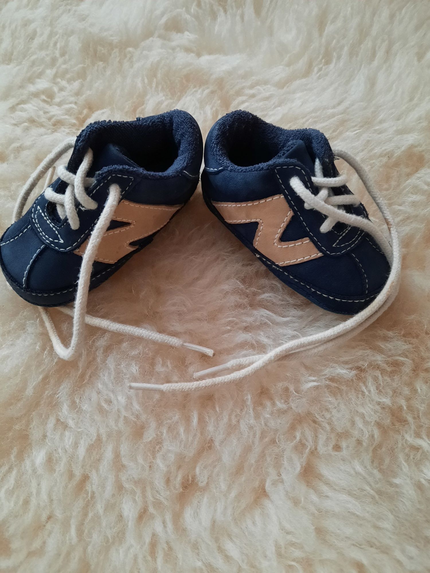 Buty niechodki rozmiar 19