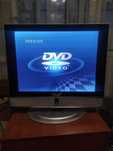ЖК Телевизор  со встроенным DVD