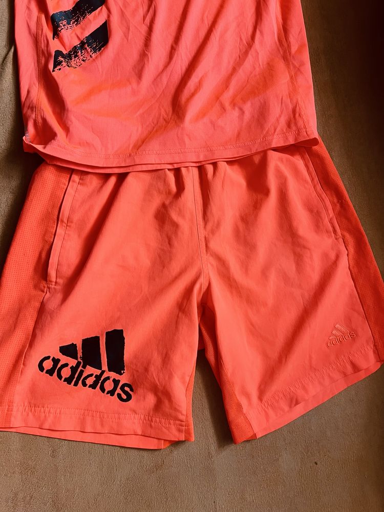 Świetny stroj adidasa w-f ćwiczenia