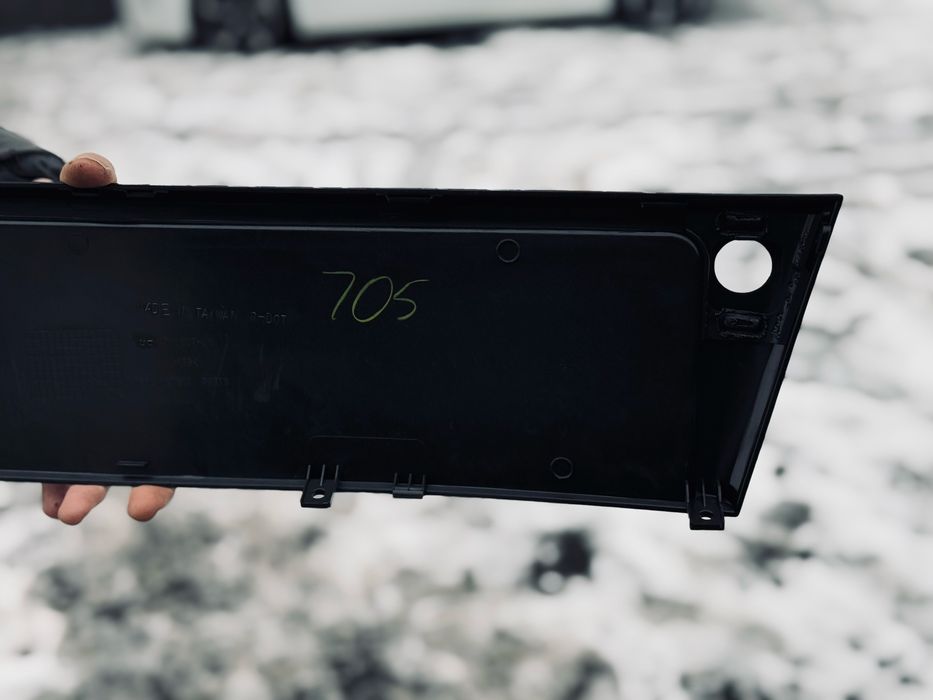 Рамка номера Ауді А6 С6 під партроник Audi A6 C6 авторозборка