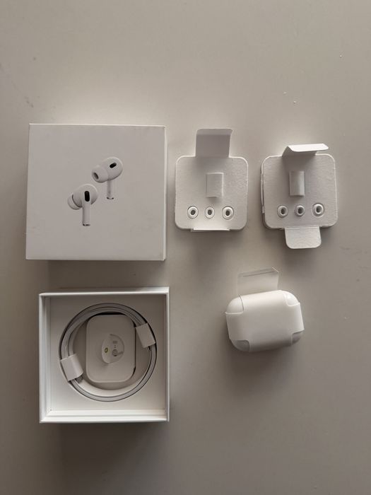 Airpods pro 2 usb-c nowe, 24msc gwarancji w tym 12 Apple.
