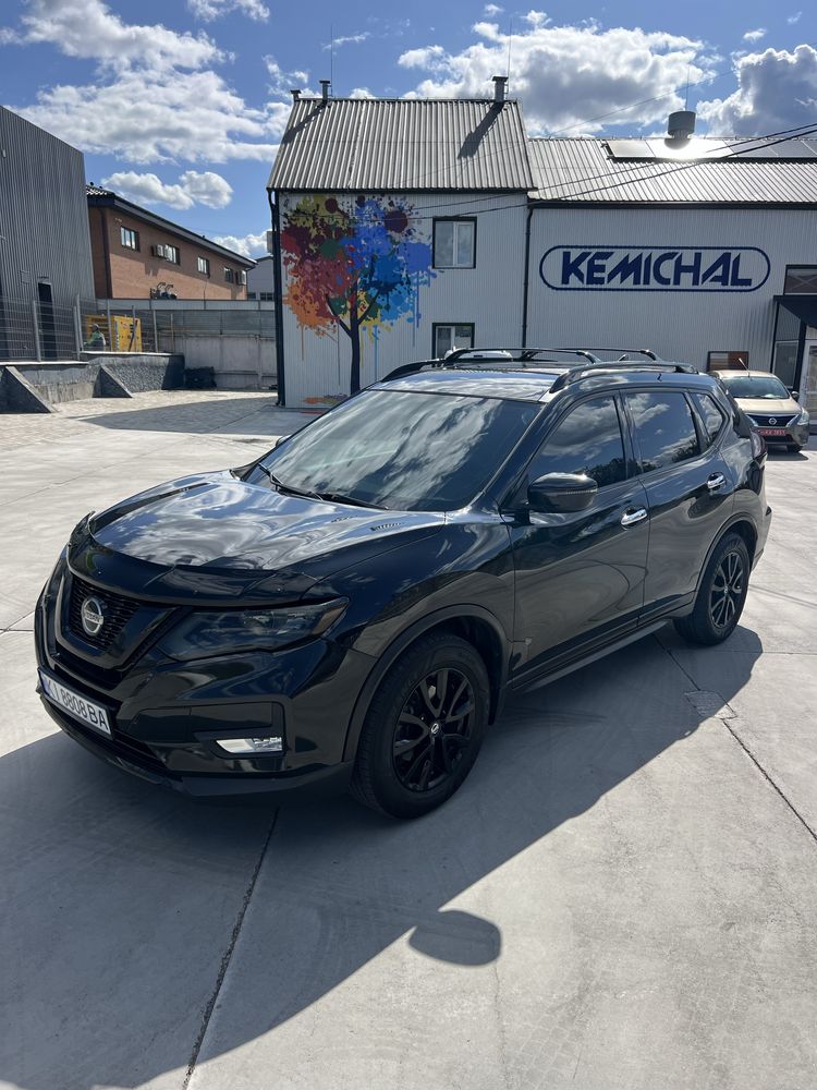 Продам Nissan Rogue SV