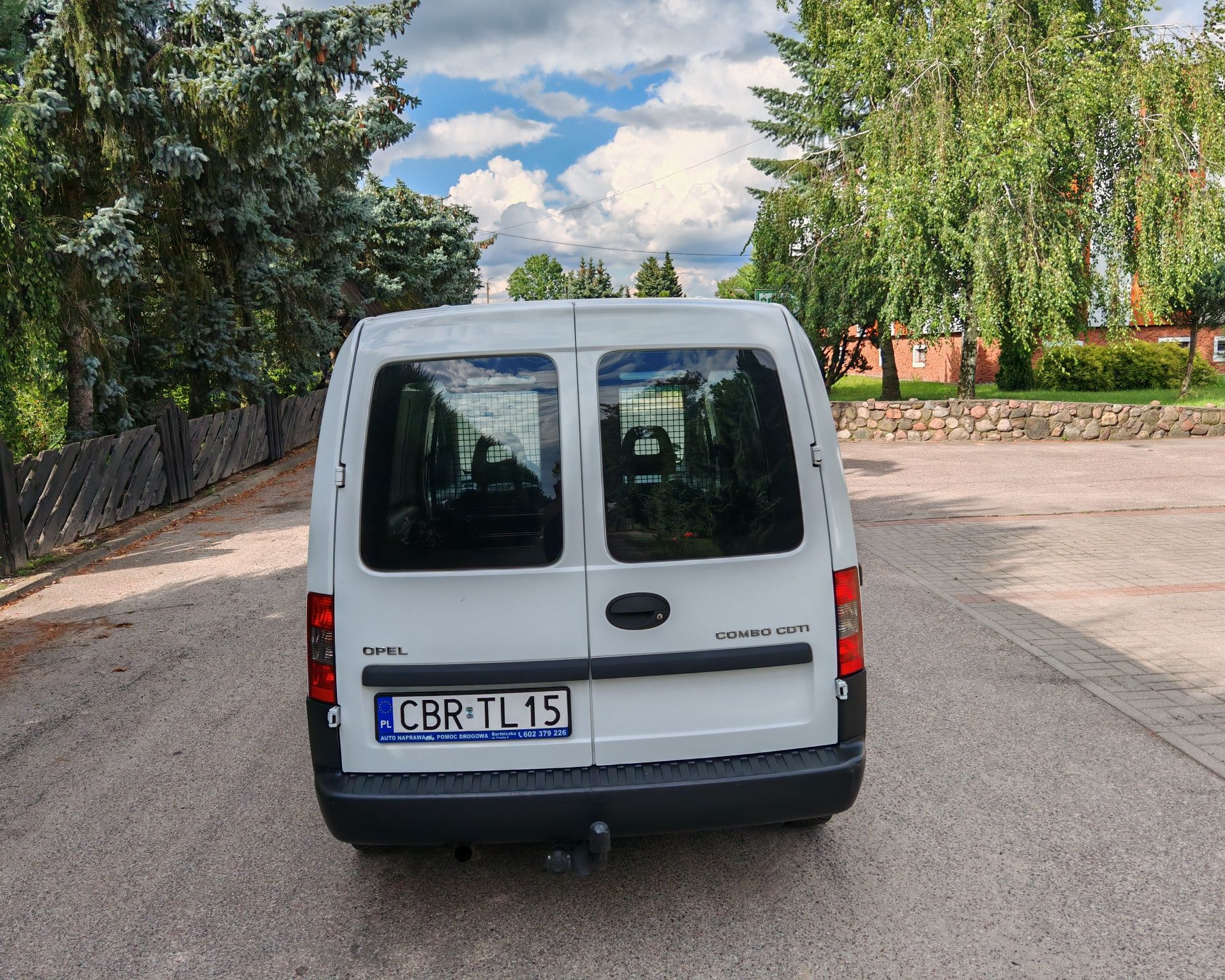 Opel Combo C 1.3 CDTI 75KM / 2010r / 2 Osobowy / Hak / Dostawczy