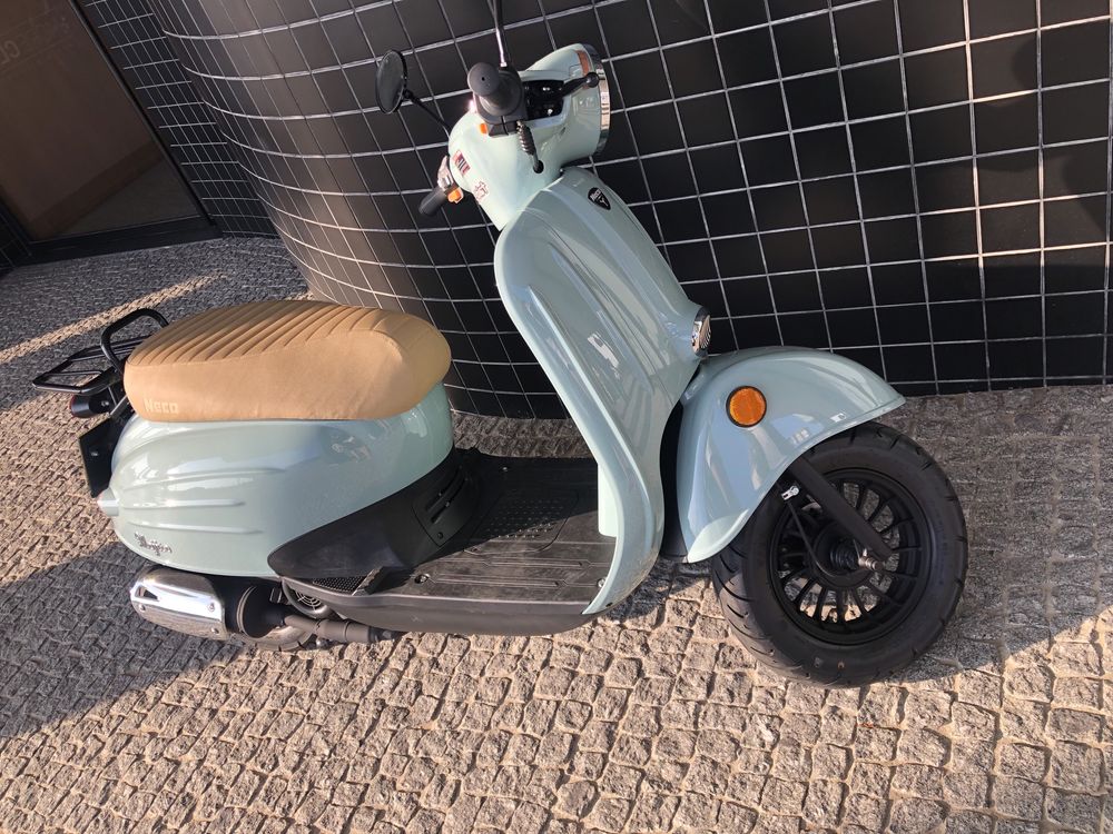 Scooter Neco Mojito