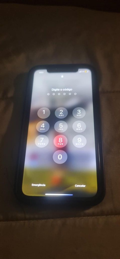 Iphone 11 em bom estado