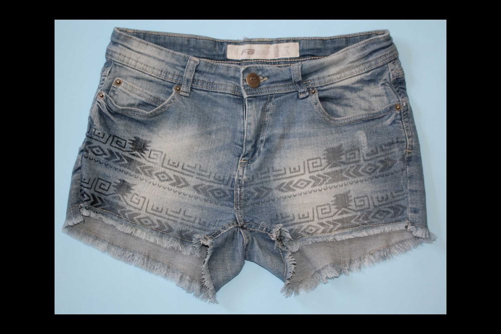 M L spodenki damskie New Yorker FB Sister szorty krótkie jeansowe