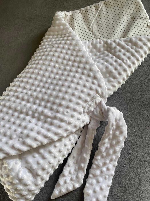 Rożek - becik niemowlęcy dwustronny Minky