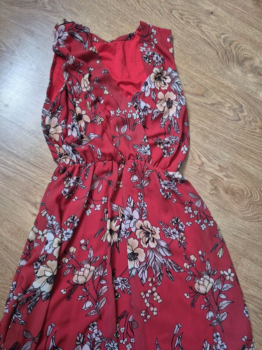 Letnia sukienka w kwiaty