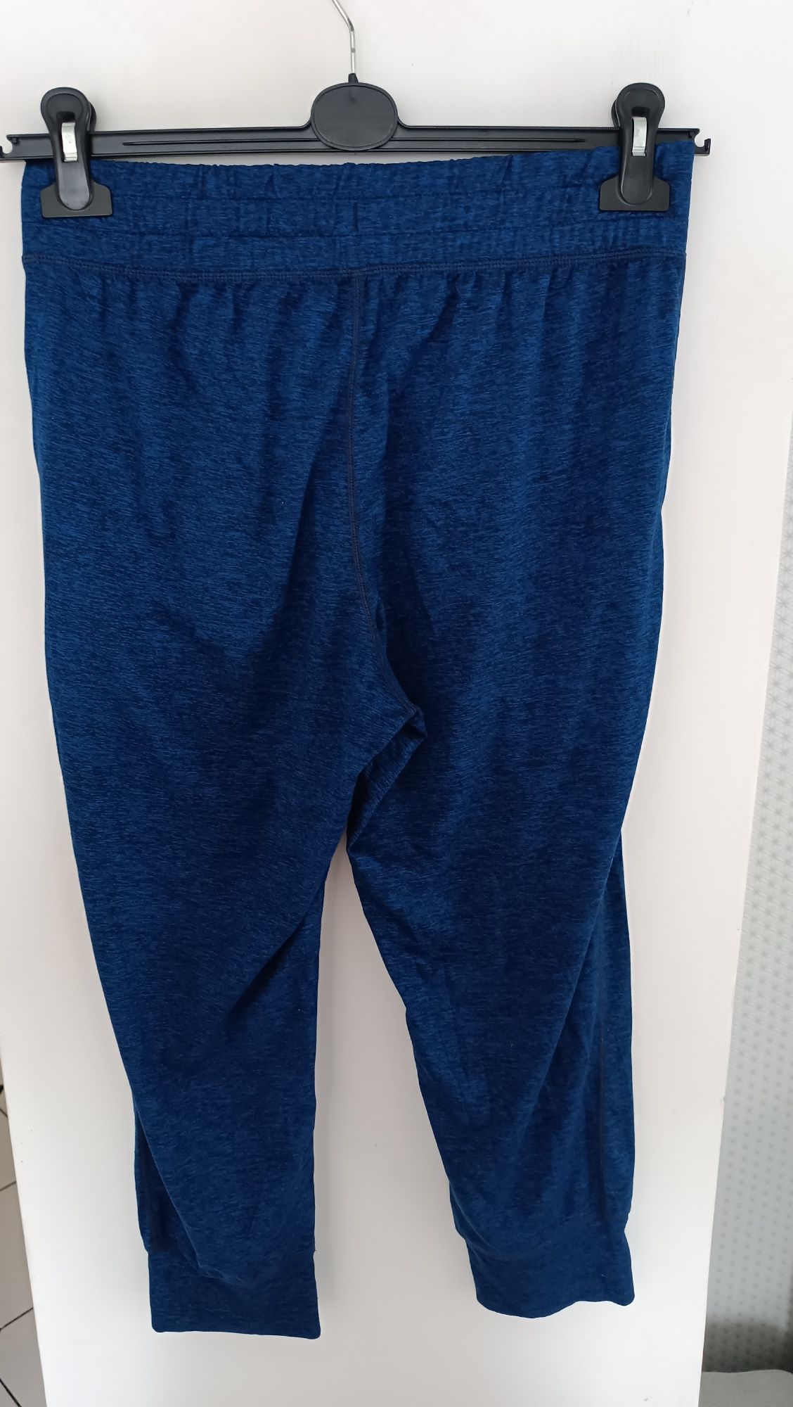 Spodnie dresowe sportowe Gap roz S/M