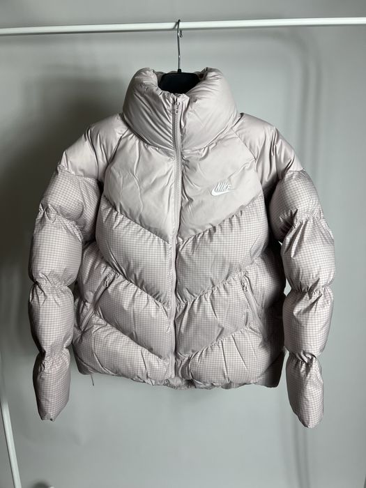 Куртка зимова пуховик жіноча , оригінал Nike Therma - Fit розмір S - M