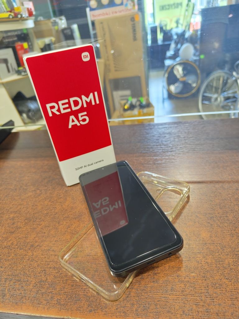 Smartfon XIAOMI Redmi A5 3/64GB Czarny
