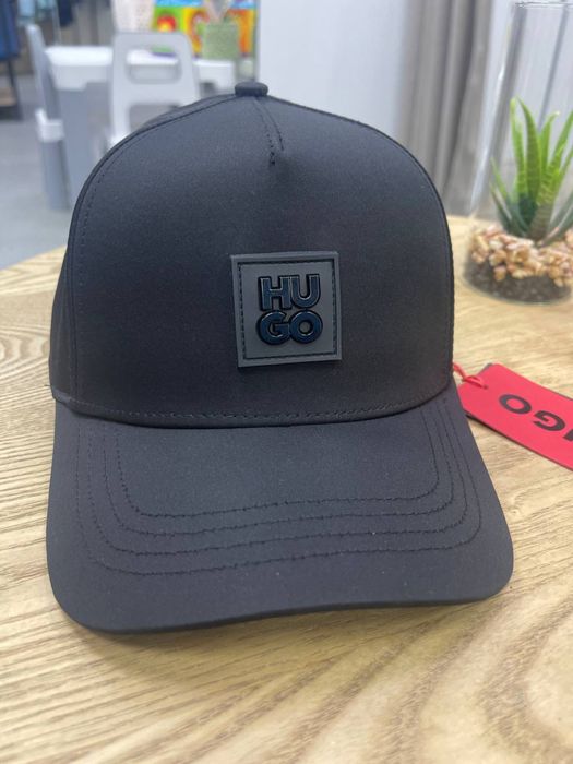Кепка HUGO чоловіча колір чорний Осінь-Зима
