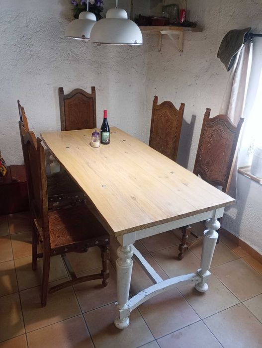 mesa de jantar com 5 cadeiras