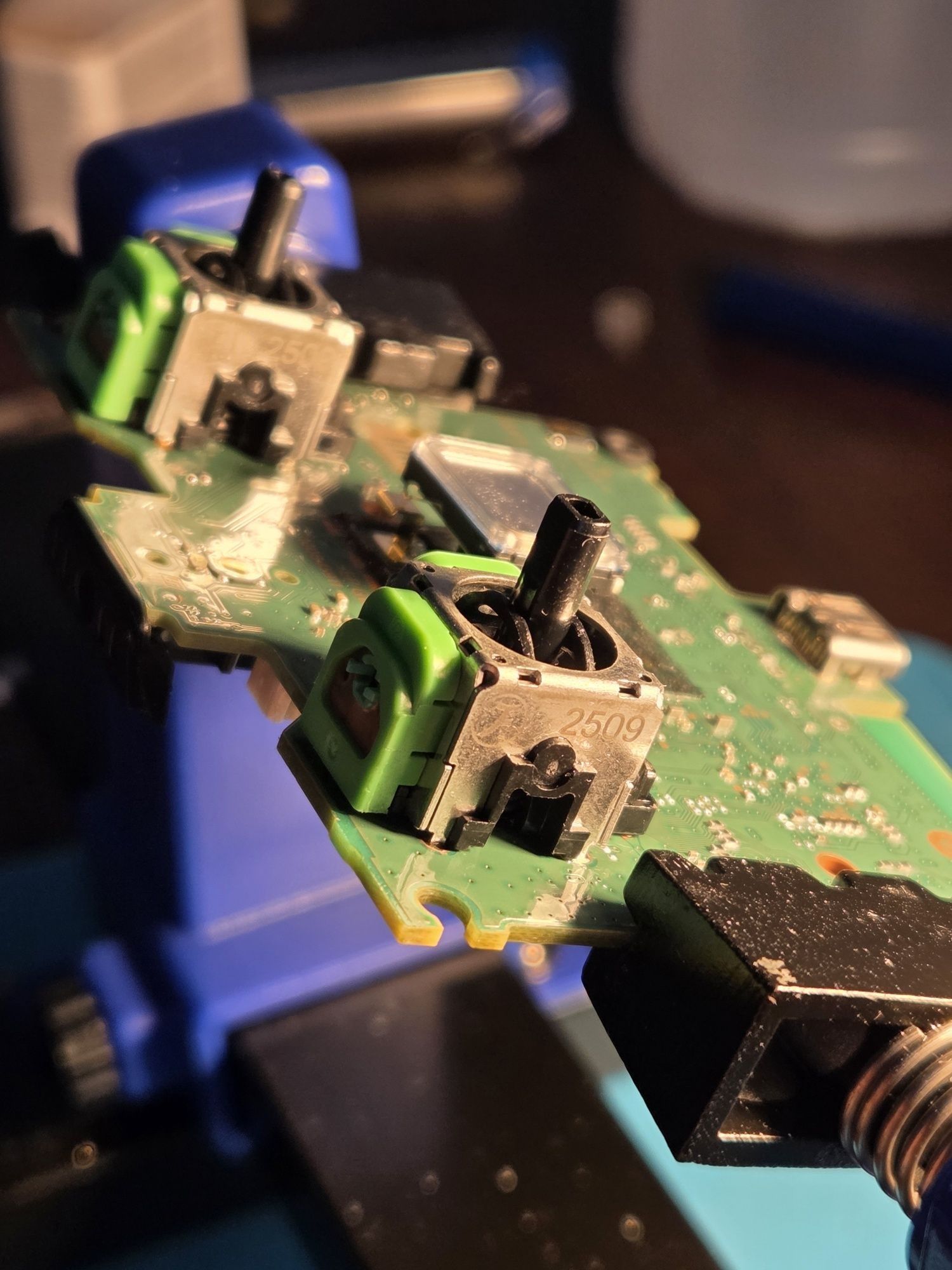 [PS5 DUALSENSE] Analogi Hall V2 Favor Union 2509 / Naprawa
