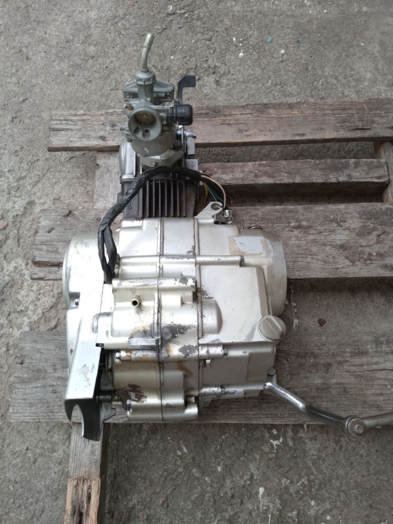 Продам мотор 39 FMB 72 куб.
