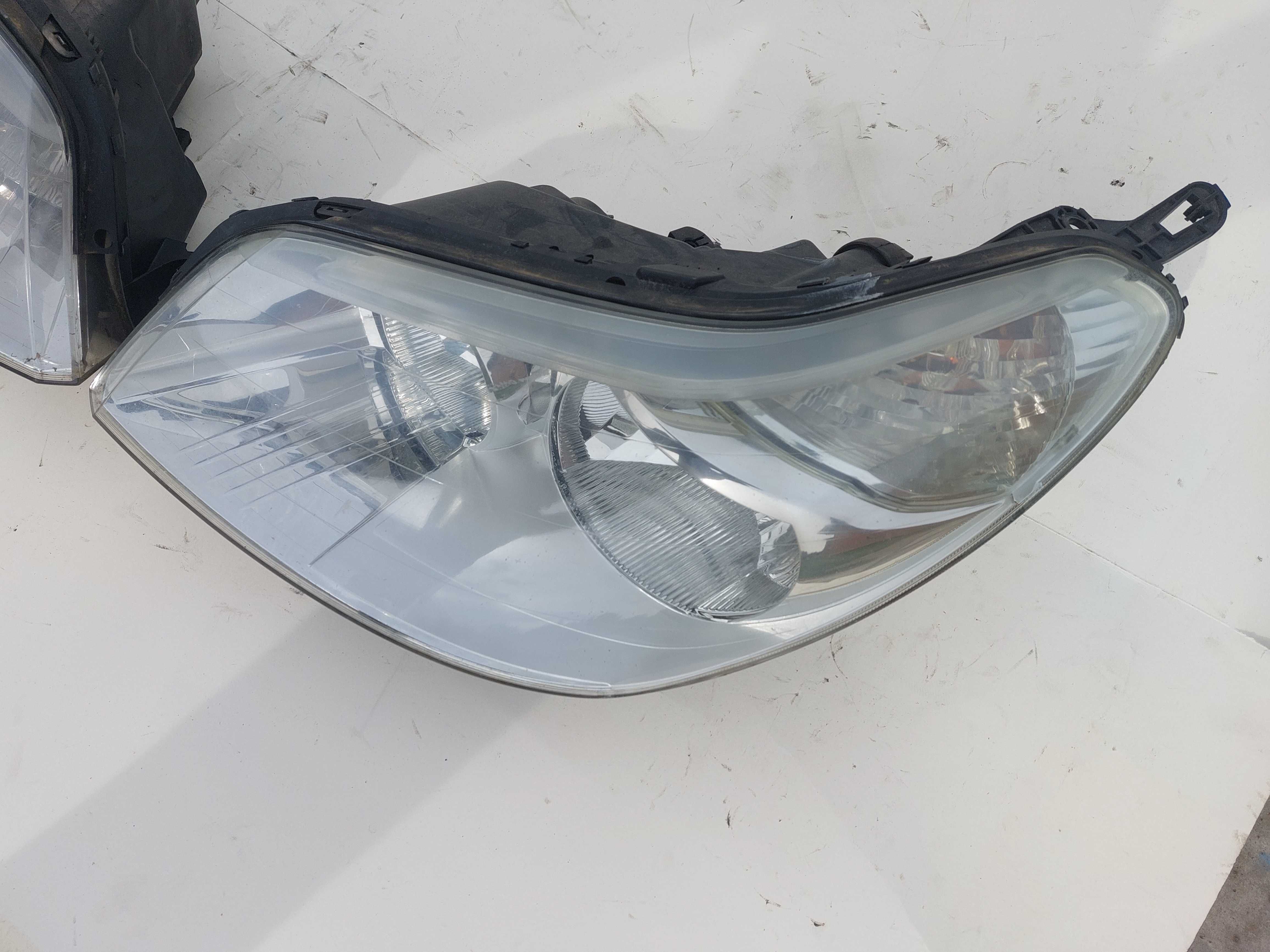 Lampy przód lewa Prawa Citroen C5 Lift 04-08.r Szkło BDB Europa