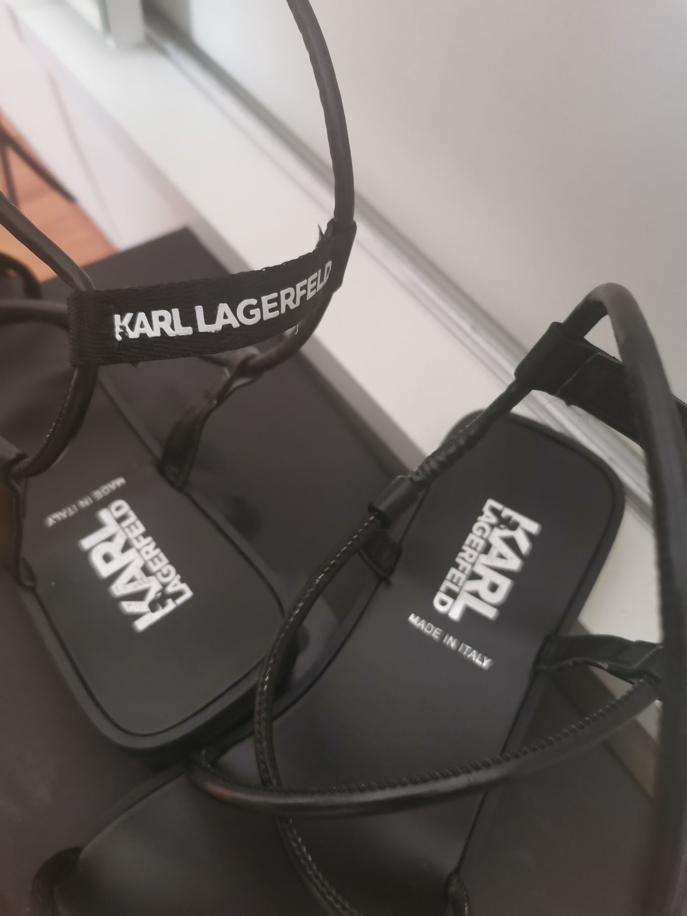 Czarne sandały Karl Lagerfeld 37