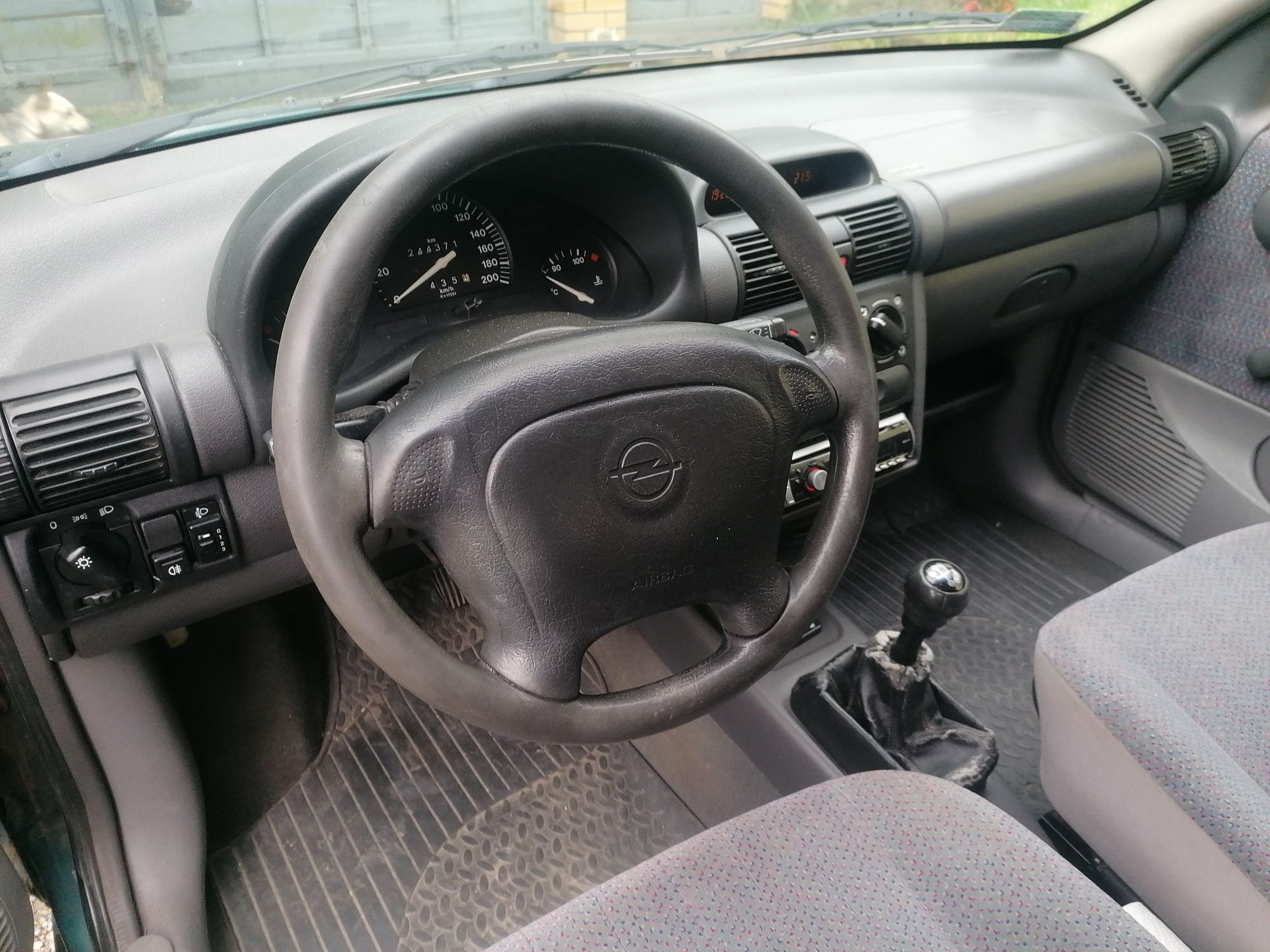 Sprzedam Opel Corsa B 1.4